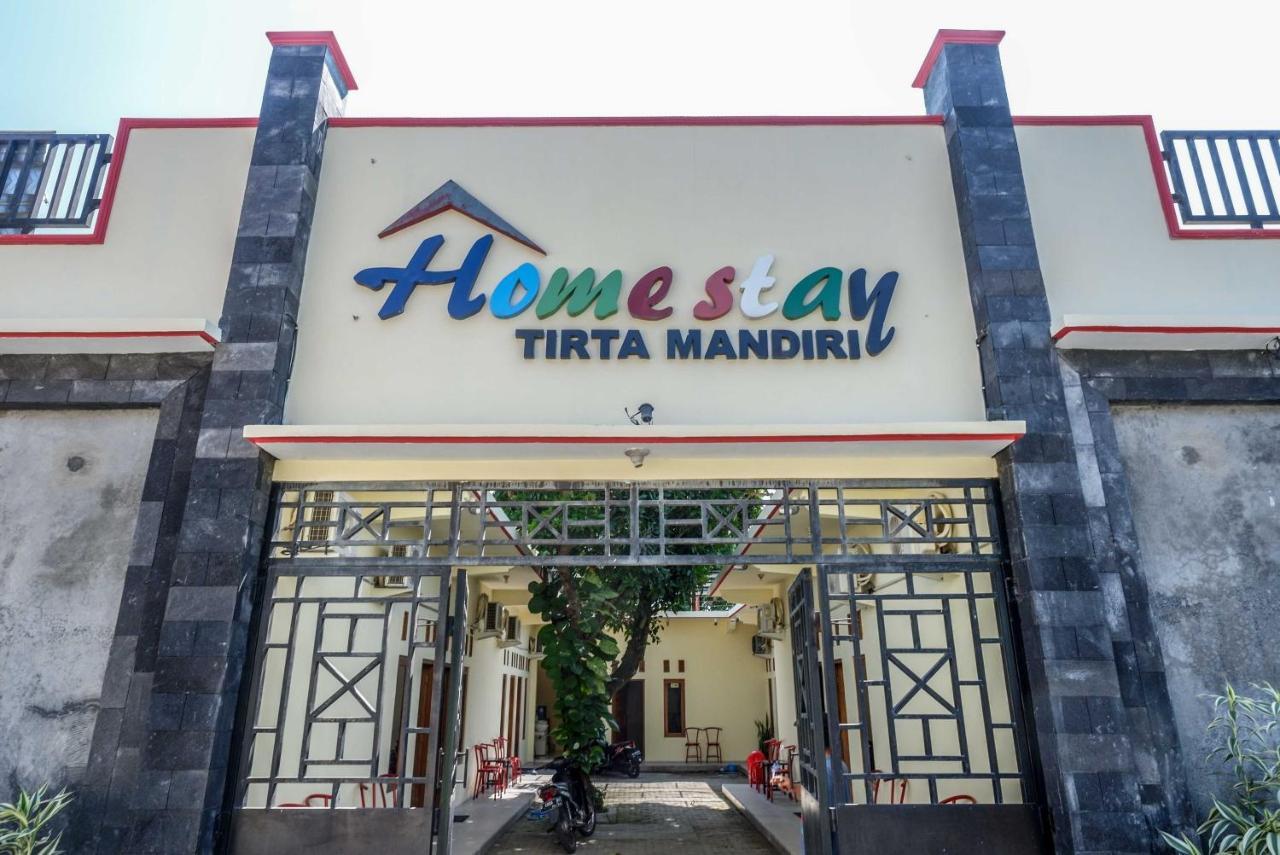 Reddoorz @ Umbul Ponggok Waterpark Klaten Exterior photo